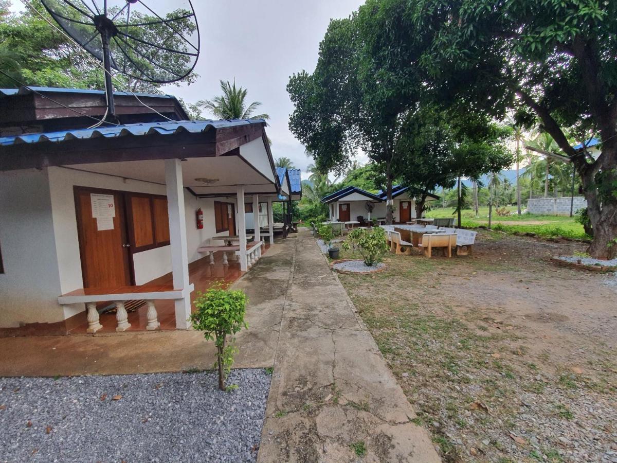 Pineapple Resort Ban Huai Thalaeng Phan Eksteriør billede